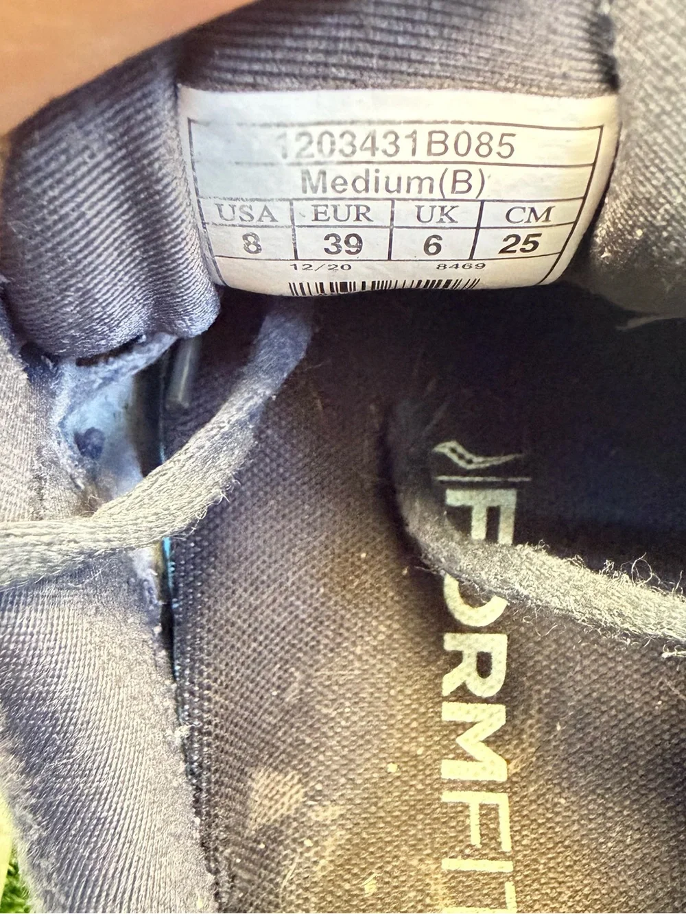 Brooks Womens Glycerin 19 1203431B085 Gray Running Shoes Sneakers Size 8